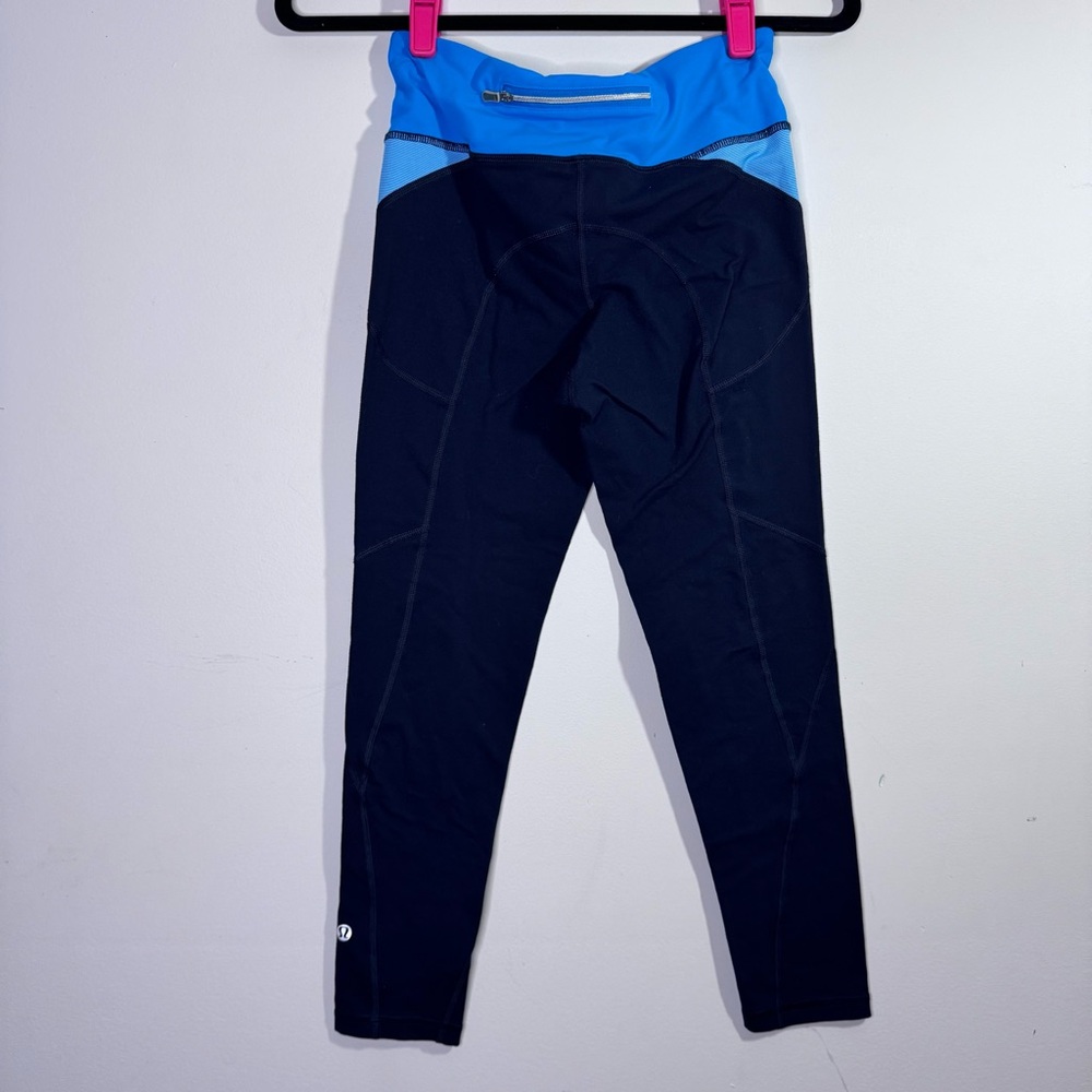 Lululemon Run Inspire Crop Leggings Blue Black Womens Size 6 Zip Pocket - Picture 2 of 6